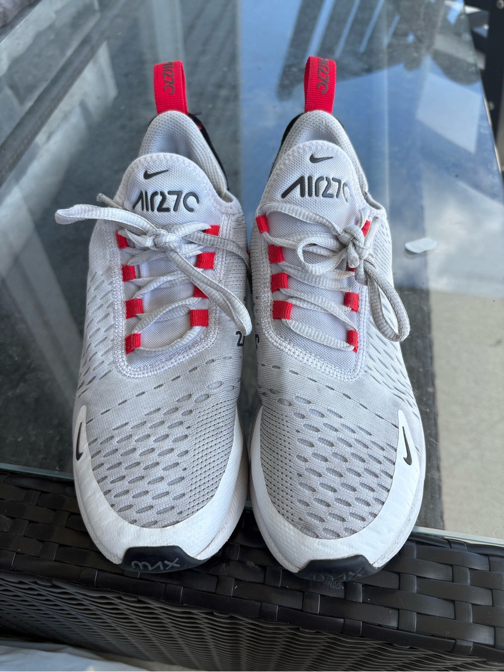 Nike Kids White and Red Air270 Sneakers